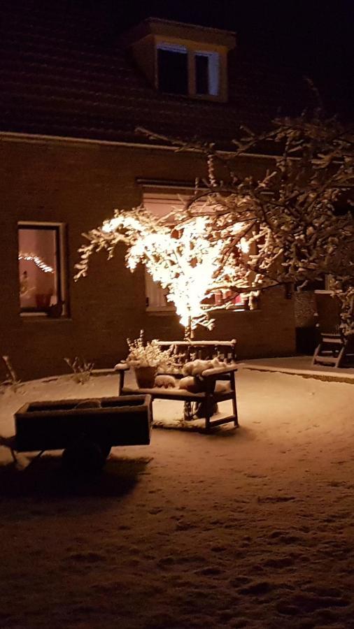 huisjeaandedinkel Overdinkel Buitenkant foto