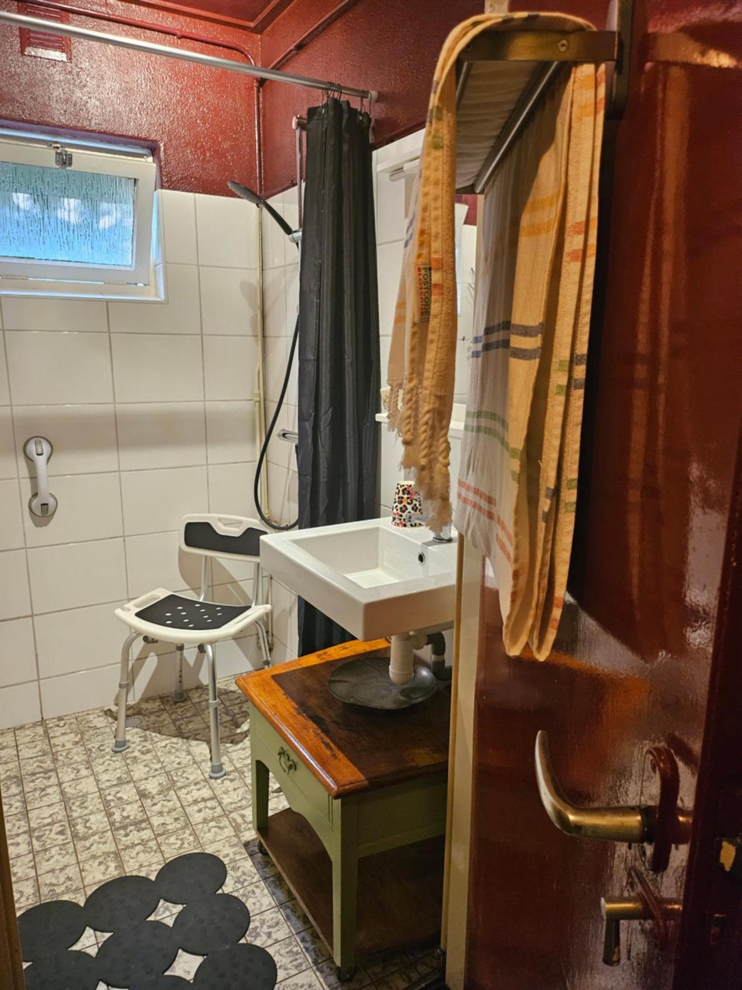 huisjeaandedinkel Overdinkel Buitenkant foto